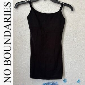 Women’s Long Tank Top No Boundaries
